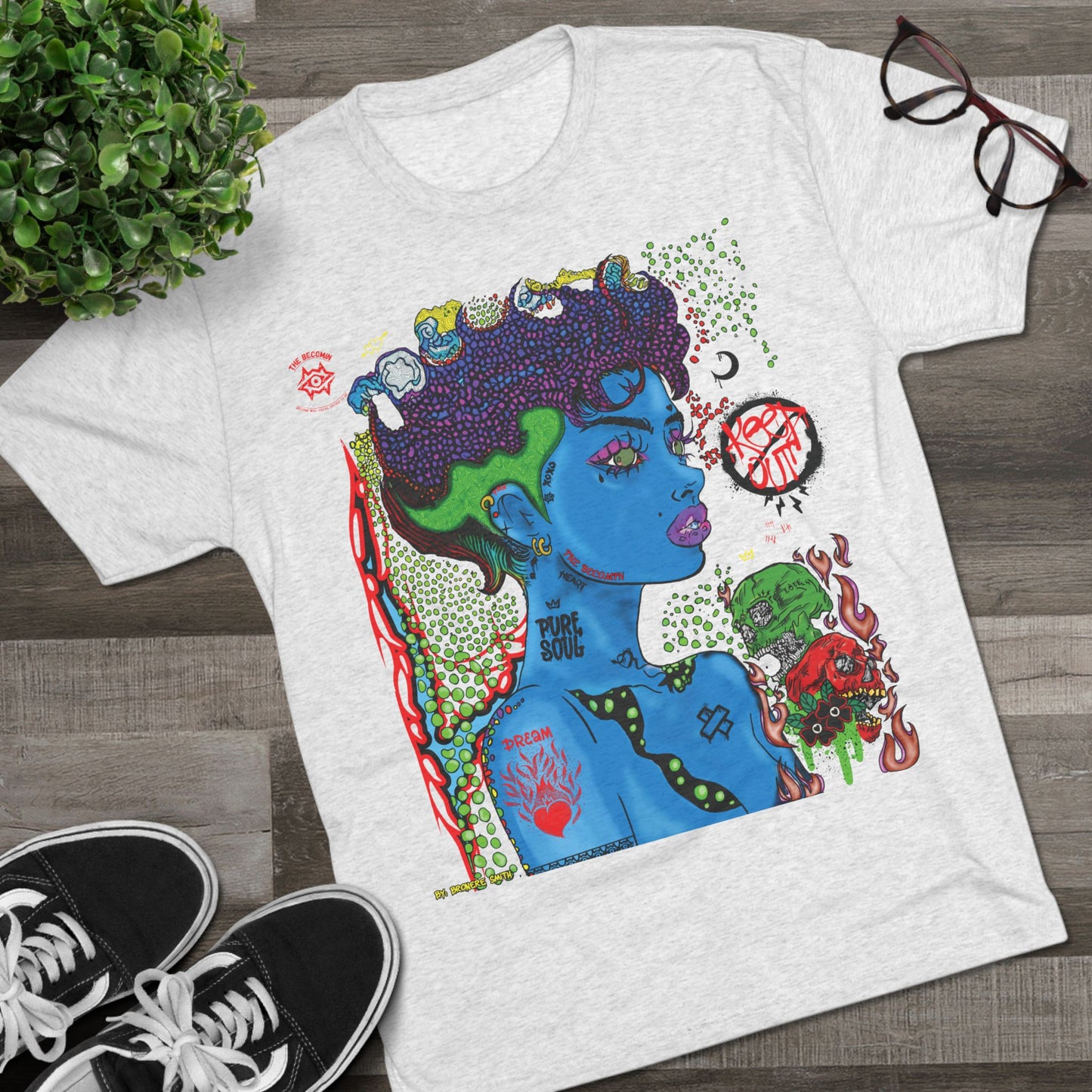 Tri-Blend T-Shirt/ Scorn Queen